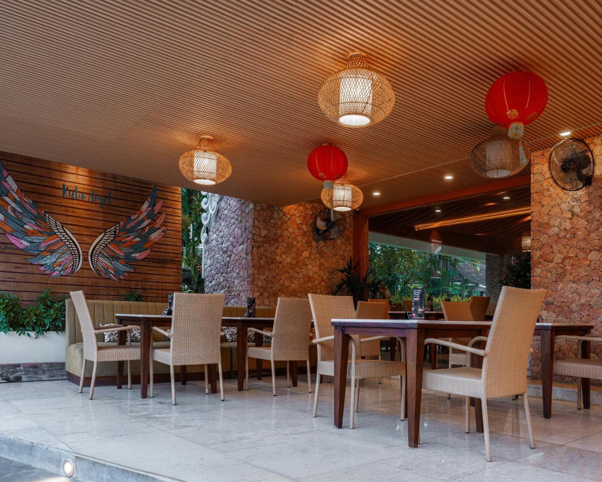 Kuta Angel Hotel Exterior photo